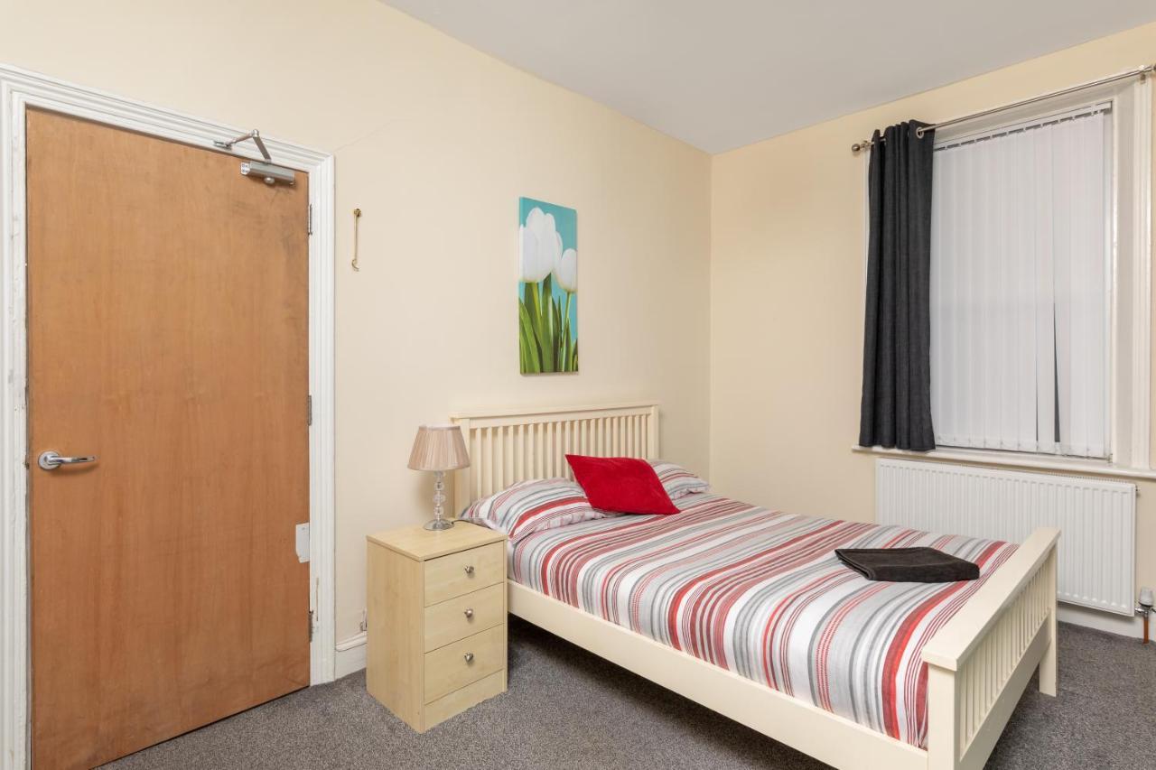 City Centre Large Luxury Rooms Free Parking 盖茨黑德 外观 照片